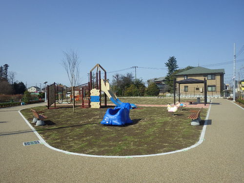 蓮沼ひだまり広場（蓮沼下2号公園）が完成致しました。